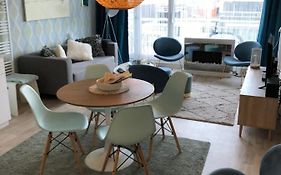 Ma Mere Beach Condo Oostende