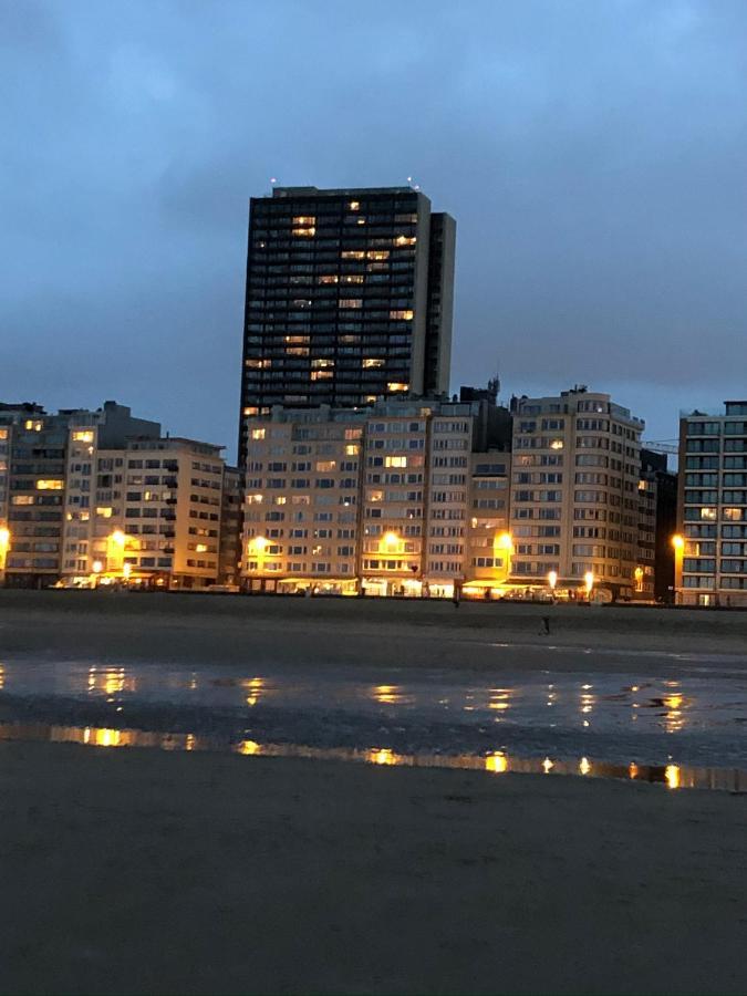 Ma Mere Beach Condo Oostende Exterior foto